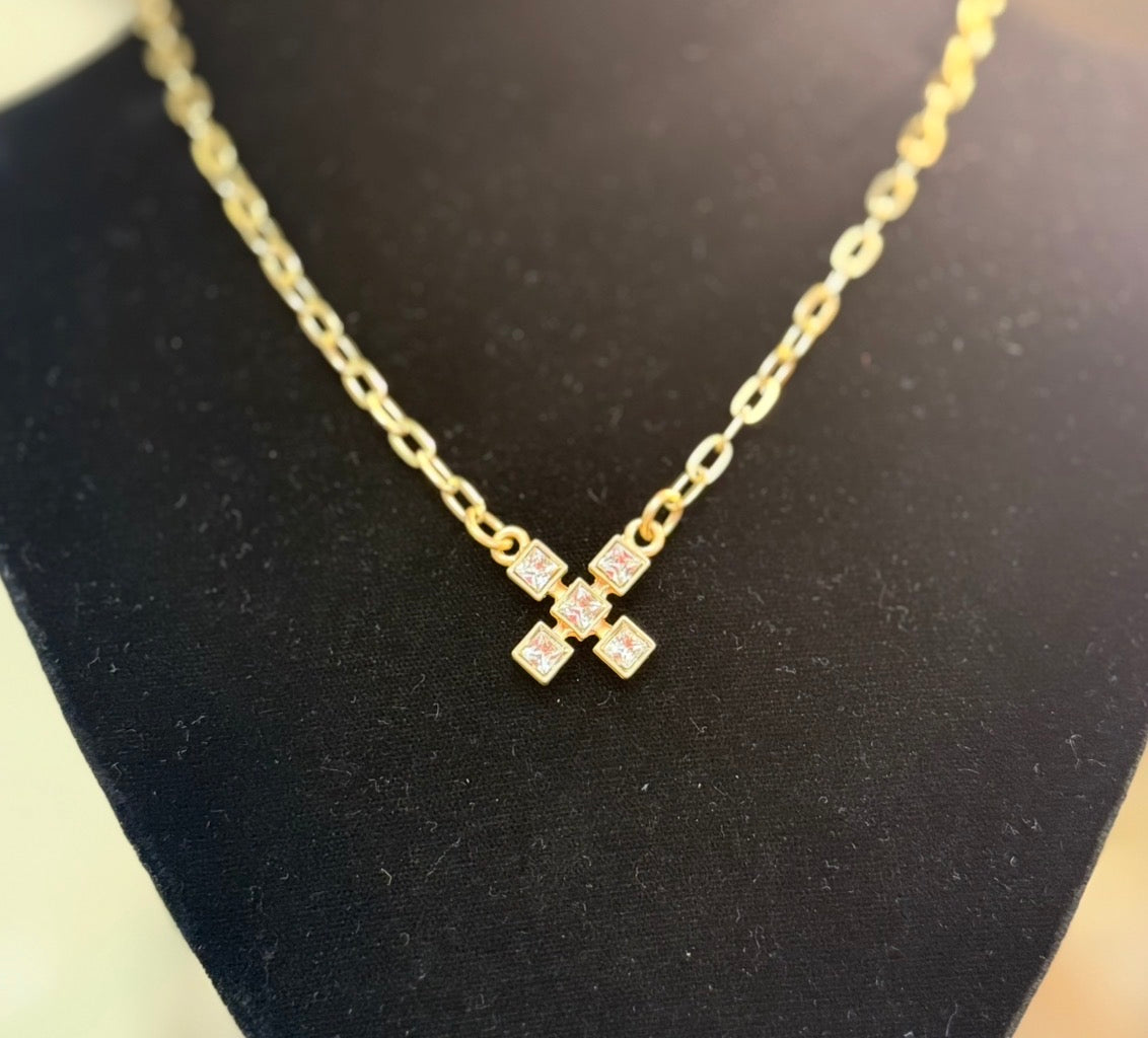 Matte Gold Chain w/ Crystal X (LJ579)