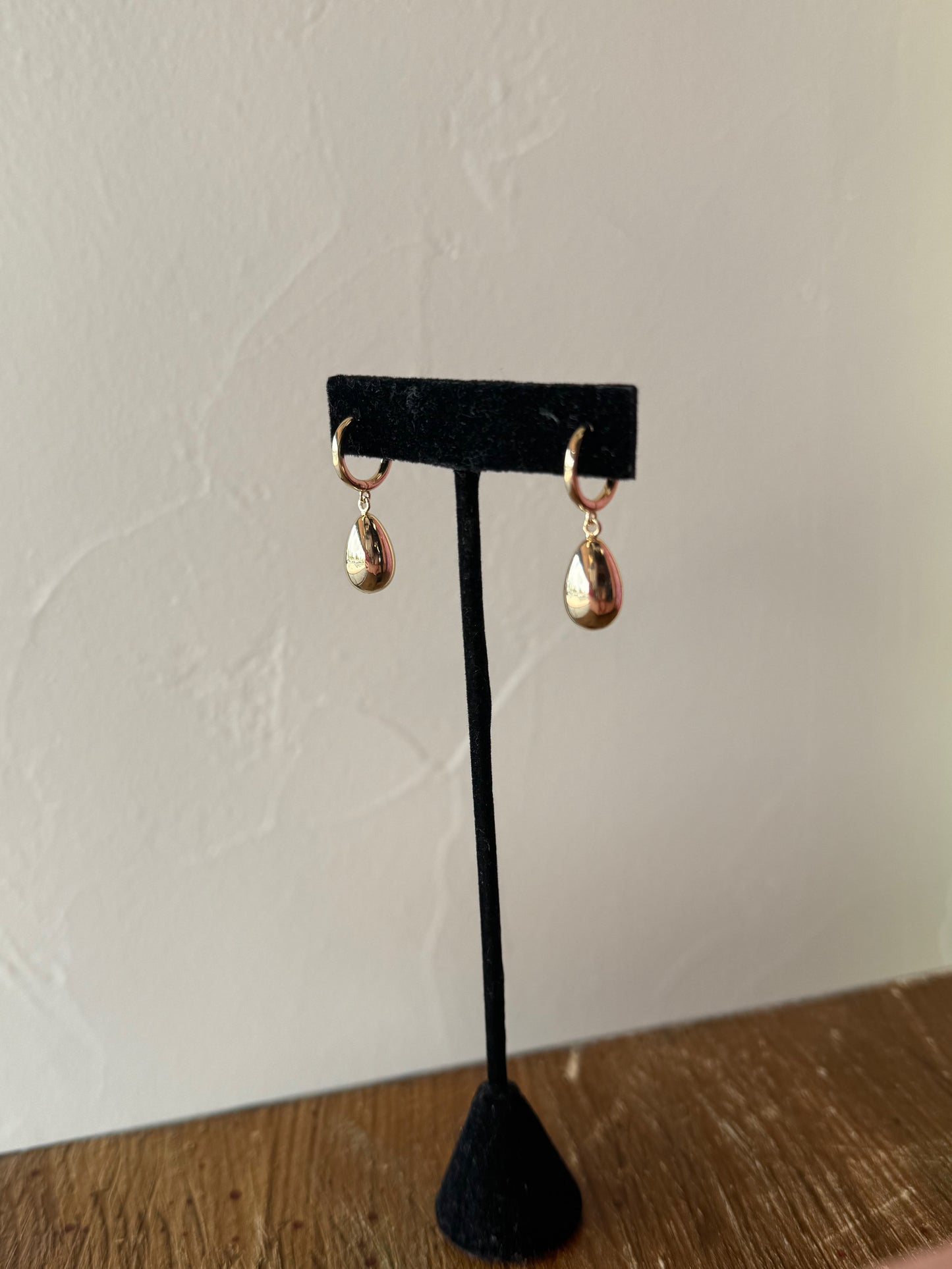 JA Designs Gold Teardrop Hoop Earrings