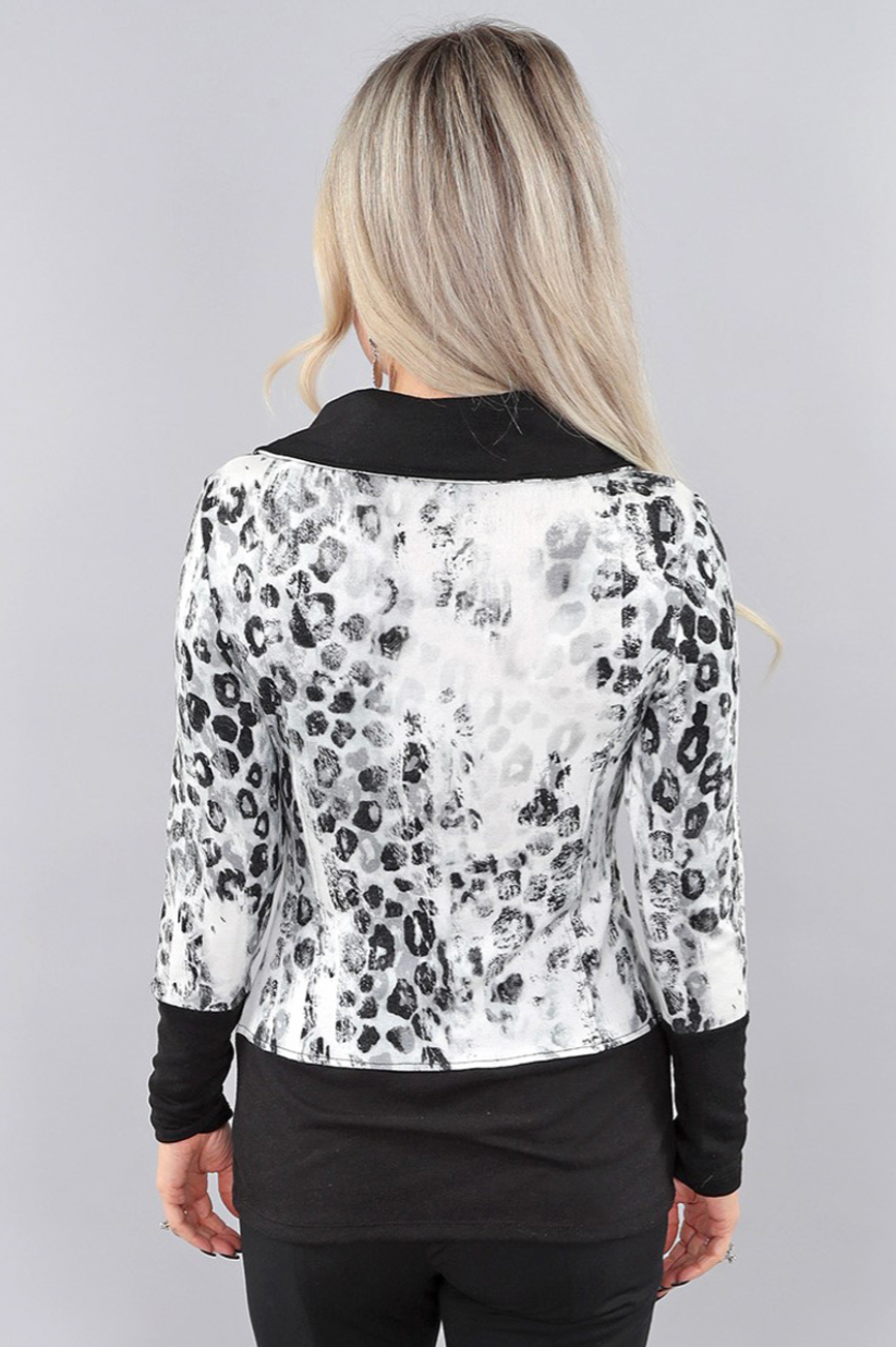 Grey Long Sleeve Zipper Collar Top