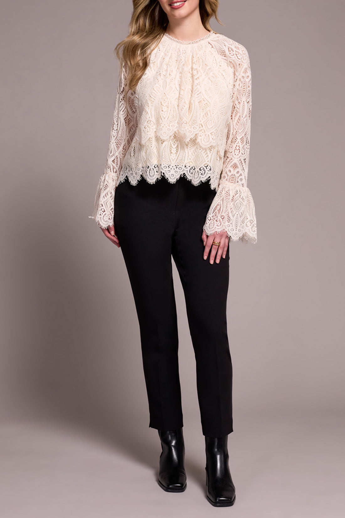 Moonstone Long Sleeve Tired Blouse With Lined Body