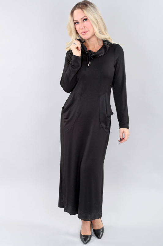 Michael Tyler Black Long Sleeve Maxi Dress With Pockets