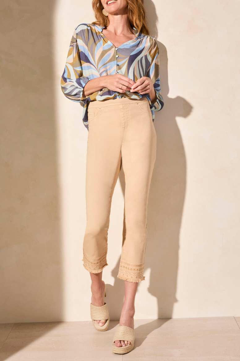 Tribal Audrey Pull On Straight Crop Jeans W/ Embroidery