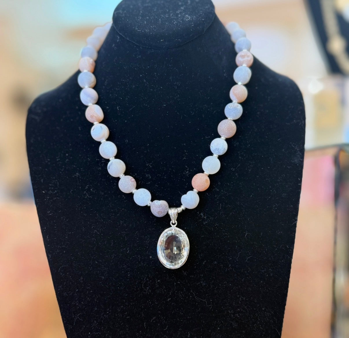 Large Druzy Agate w/ Chrystal Pendant Necklace (LJ583)