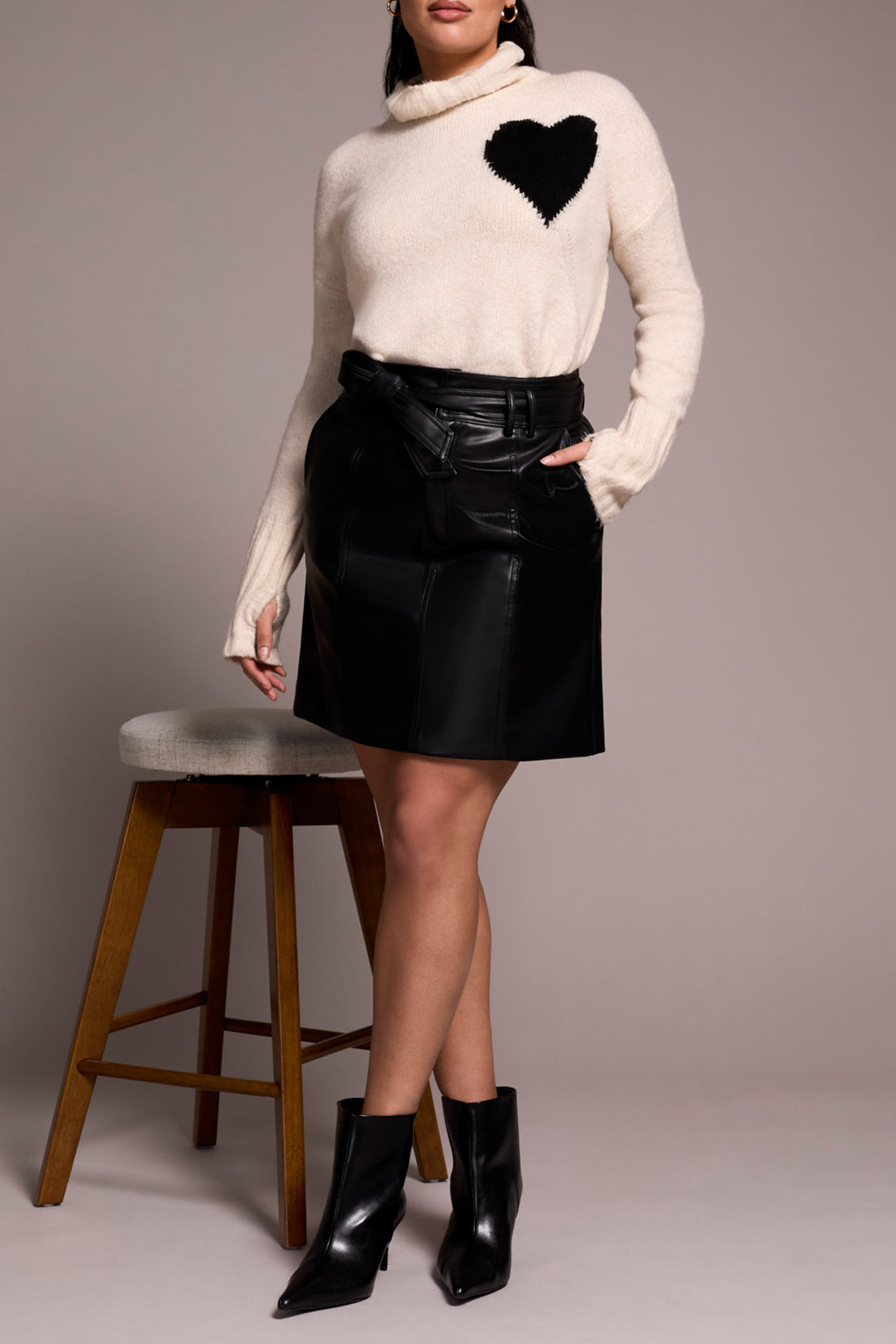 Black Lined Pleather Skirt With Belt